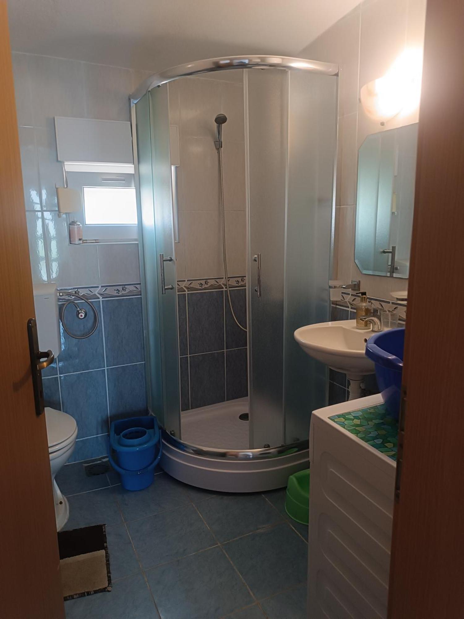 Apartments Svetlana Утеха Екстериор снимка